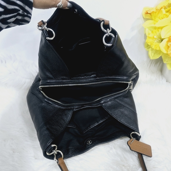 Coach Black Leather Shoulder Bag - Picture 10 of 16